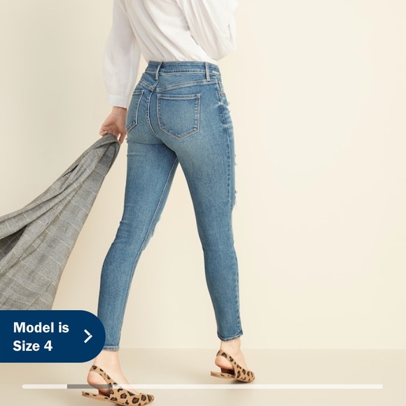 Distressed high rise skinny jeans - Picture 2 of 2